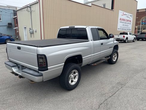 Used 2001 Dodge Ram 1500 Truck 4x4 Quad Cab image 3