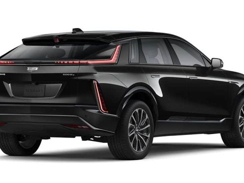 Used 2025 Cadillac Lyriq Sport AWD/4WD image 25
