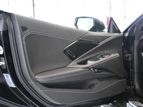 Used 2026 Chevrolet Corvette Z06 w/ Stealth Interior Trim Package RWD image 13