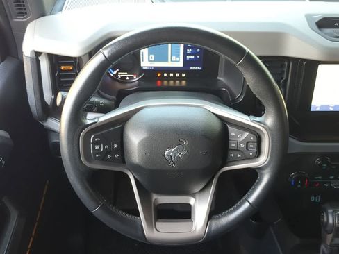 Used 2022 Ford Bronco Badlands w/ Sasquatch Package image 23