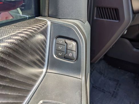 Used 2025 Ford F150 Raptor image 22