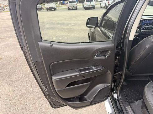 Used 2019 GMC Canyon Denali AWD/4WD image 16