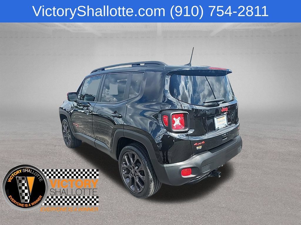 Certified 2023 Jeep Renegade Latitude AWD/4WD image 24