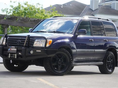 Used 2004 Toyota Land Cruiser AWD/4WD image 11