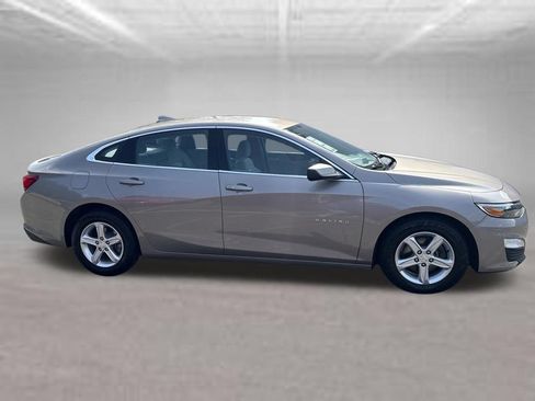 Used 2024 Chevrolet Malibu LT FWD image 6