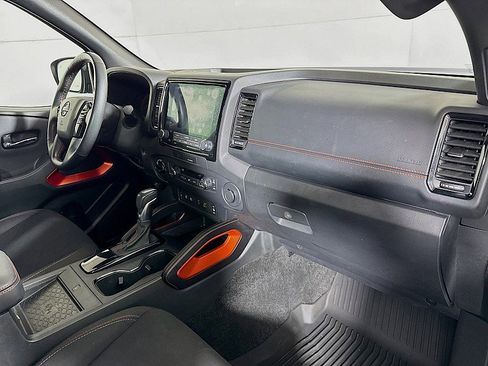 Certified 2023 Nissan Frontier PRO-4X w/ Pro Convenience Package image 28