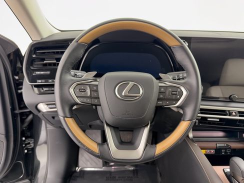 Certified 2026 Lexus RX 350 Premium Plus w/ Accessory Package (Z1) FWD image 11