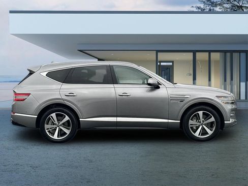 Used 2023 Genesis GV80 2.5T w/ Advanced Package image 3