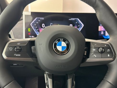 Used 2026 BMW iX xDrive60 w/ M Sport Package AWD/4WD image 15