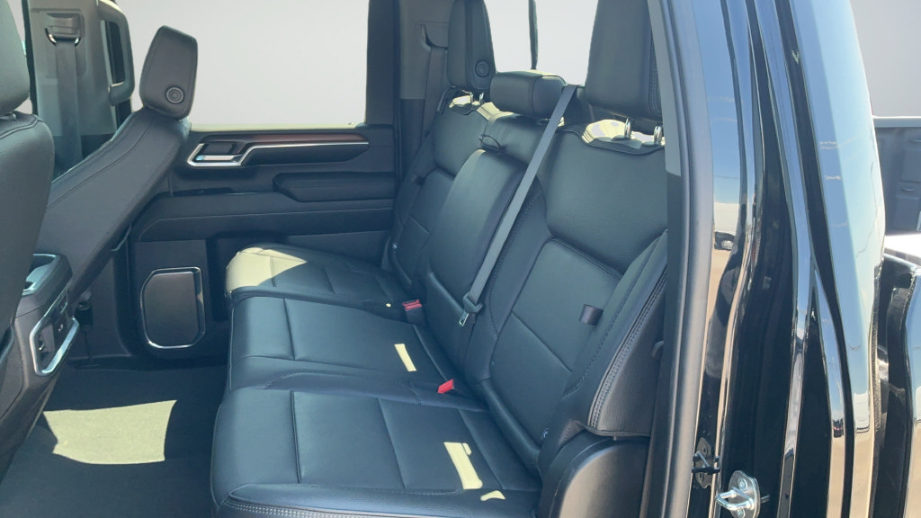 Used 2024 GMC Sierra 2500 Denali w/ Denali Reserve Package AWD/4WD image 20