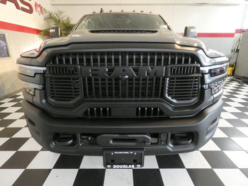 Used 2025 RAM 2500 Power Wagon AWD/4WD image 3