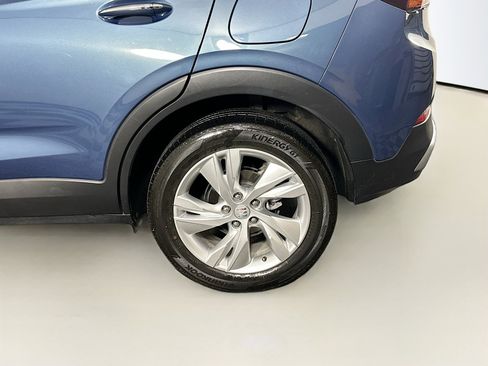 Used 2025 Buick Encore GX Preferred FWD image 11