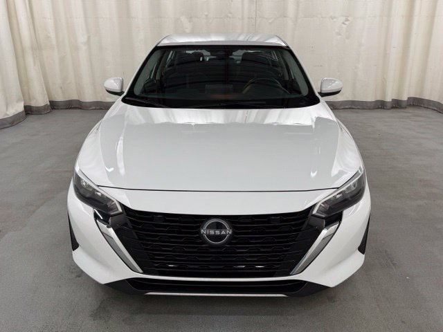 Used 2025 Nissan Sentra SV FWD image 6