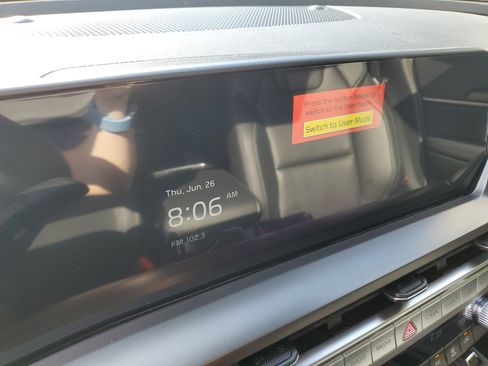 New 2025 Kia Telluride S image 19