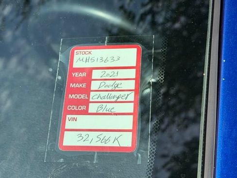 Used 2021 Dodge Challenger R/T Scat Pack w/ Driver Convenience Group RWD image 5
