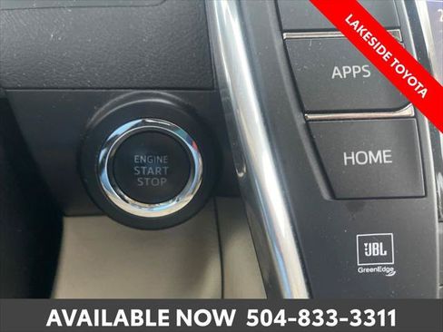 Certified 2017 Toyota Camry XLE FWD image 36