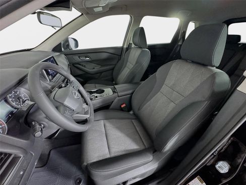 New 2026 Nissan Rogue SV FWD image 11