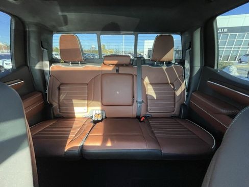 Used 2025 GMC Sierra 1500 Denali Ultimate image 26