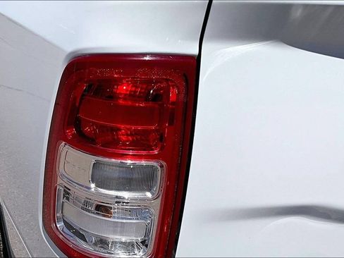 Used 2024 RAM 2500 Big Horn AWD/4WD image 24