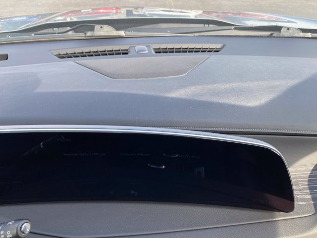 Used 2025 Cadillac XT4 Premium Luxury AWD/4WD image 29