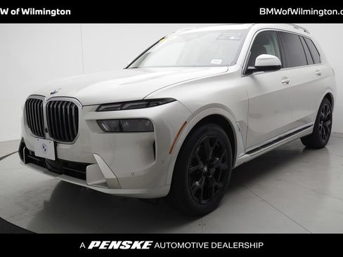 Certified 2026 BMW X7 xDrive40i w/ Premium Package AWD/4WD image 1