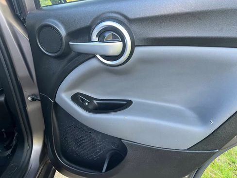 Used 2016 FIAT 500X Easy image 25