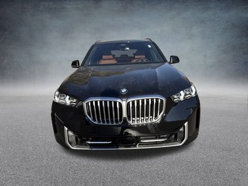 New 2026 BMW X5 xDrive40i w/ Climate Comfort Package image 8