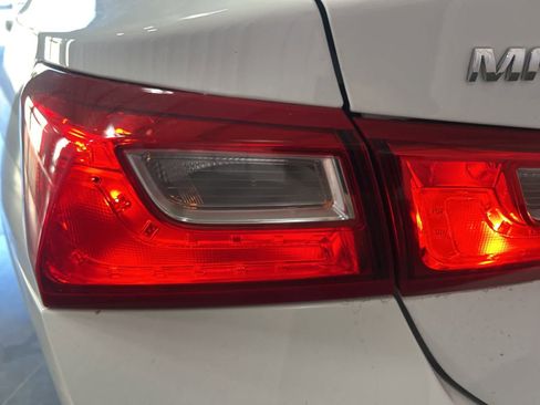 New 2025 Chevrolet Malibu LT image 14