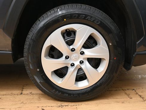 Used 2024 Toyota RAV4 LE image 14