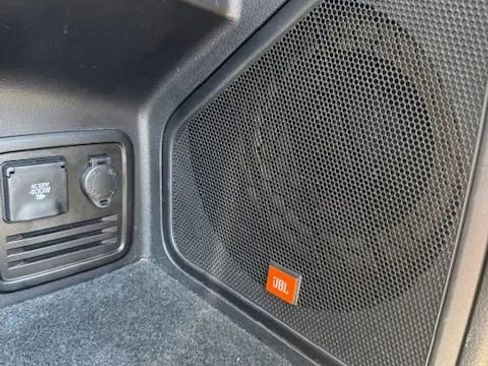 Used 2021 Toyota 4Runner Limited image 36