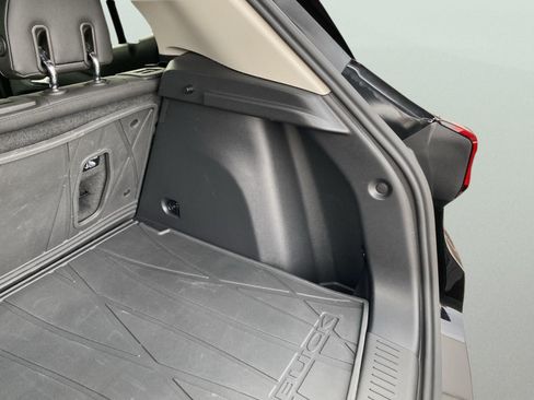 Certified 2026 Buick Encore GX Sport Touring w/ Advanced Technology Package AWD/4WD image 33