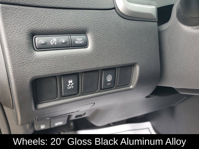 Certified 2024 Nissan Murano SV w/ SV Midnight Edition Package AWD/4WD image 24