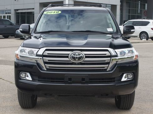 Used 2019 Toyota Land Cruiser AWD/4WD image 27