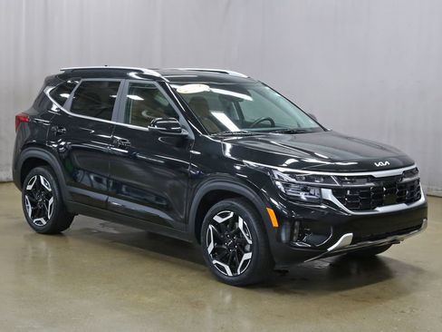 Certified 2024 Kia Seltos SX AWD/4WD image 1