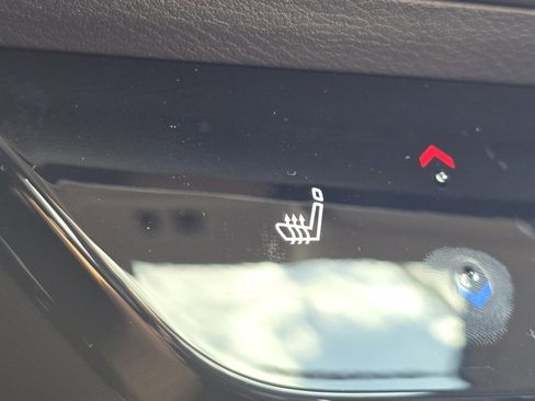 New 2026 Nissan Kicks SR w/ SR Premium Package image 5