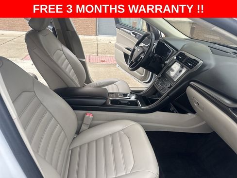 Used 2019 Ford Fusion SEL image 20