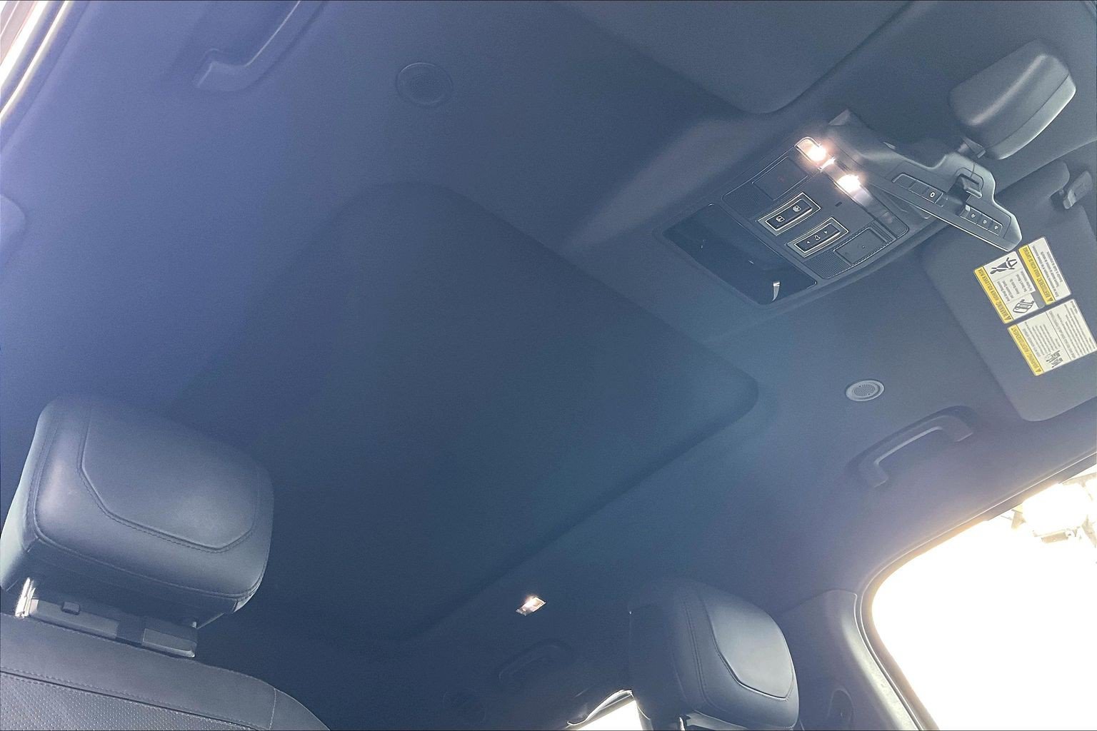 Certified 2023 Land Rover Defender 130 X AWD/4WD image 13