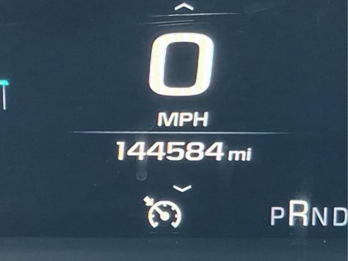 Used 2018 GMC Sierra 1500 Denali RWD image 11