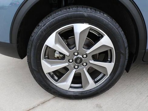 Used 2024 Ford Escape Platinum image 7