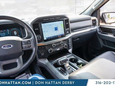 Used 2022 Ford F150 Lariat w/ Trailer Tow Package image 22
