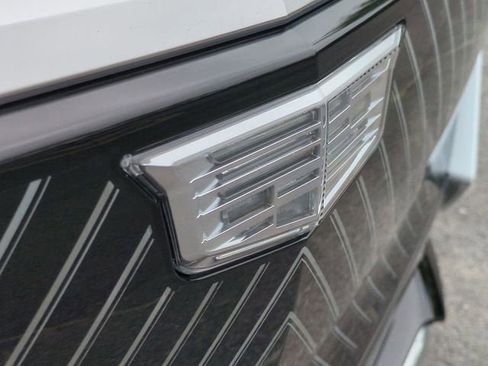 New 2026 Cadillac Lyriq Luxury RWD image 32