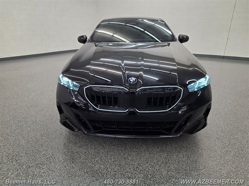 Used 2026 BMW 530i w/ M Sport Package RWD image 41