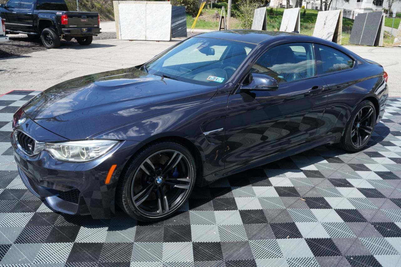 Used 2016 BMW M4 Coupe w/ Executive Package RWD image 12