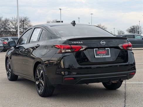 Certified 2025 Nissan Versa SR w/ Trunk Package image 4