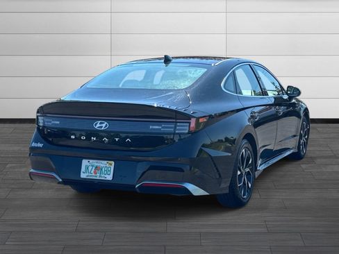 Used 2024 Hyundai Sonata SEL FWD image 5