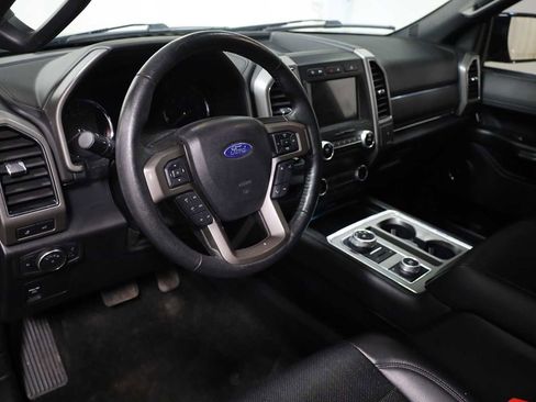 Used 2020 Ford Expedition Max XLT w/ Equipment Group 202A image 4