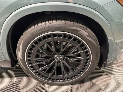 Certified 2025 Mercedes-Benz GLC 43 AMG Silver image 9