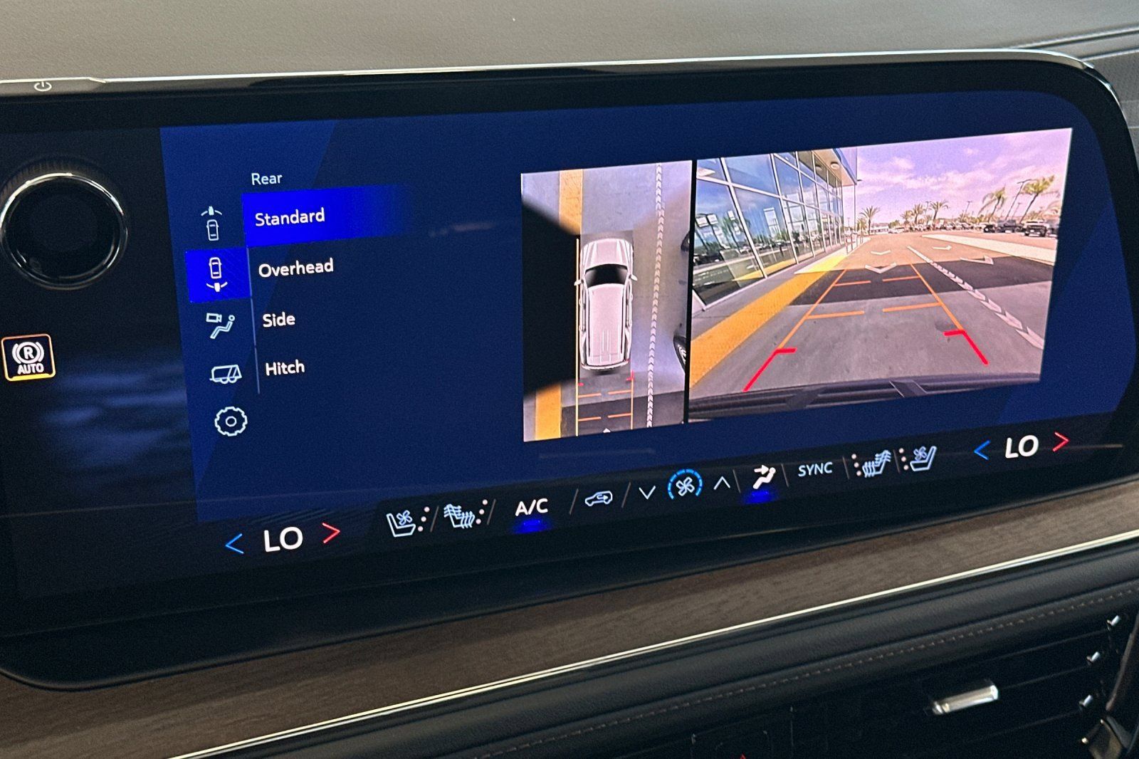 New 2026 Chevrolet Tahoe High Country AWD/4WD image 22