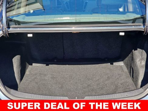 Used 2020 Chevrolet Malibu LT image 12