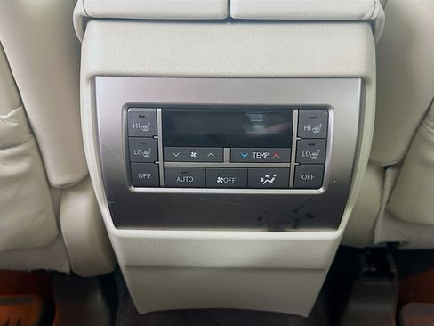 Used 2017 Lexus GX 460 Premium AWD/4WD image 29